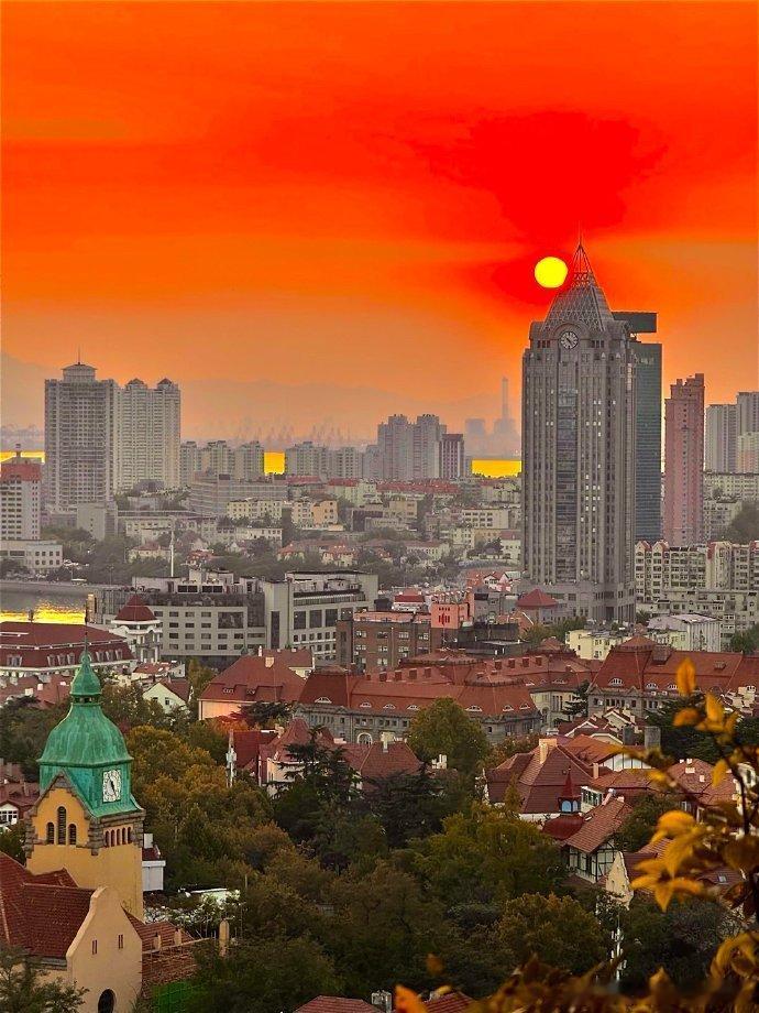 青岛落日好浪漫 