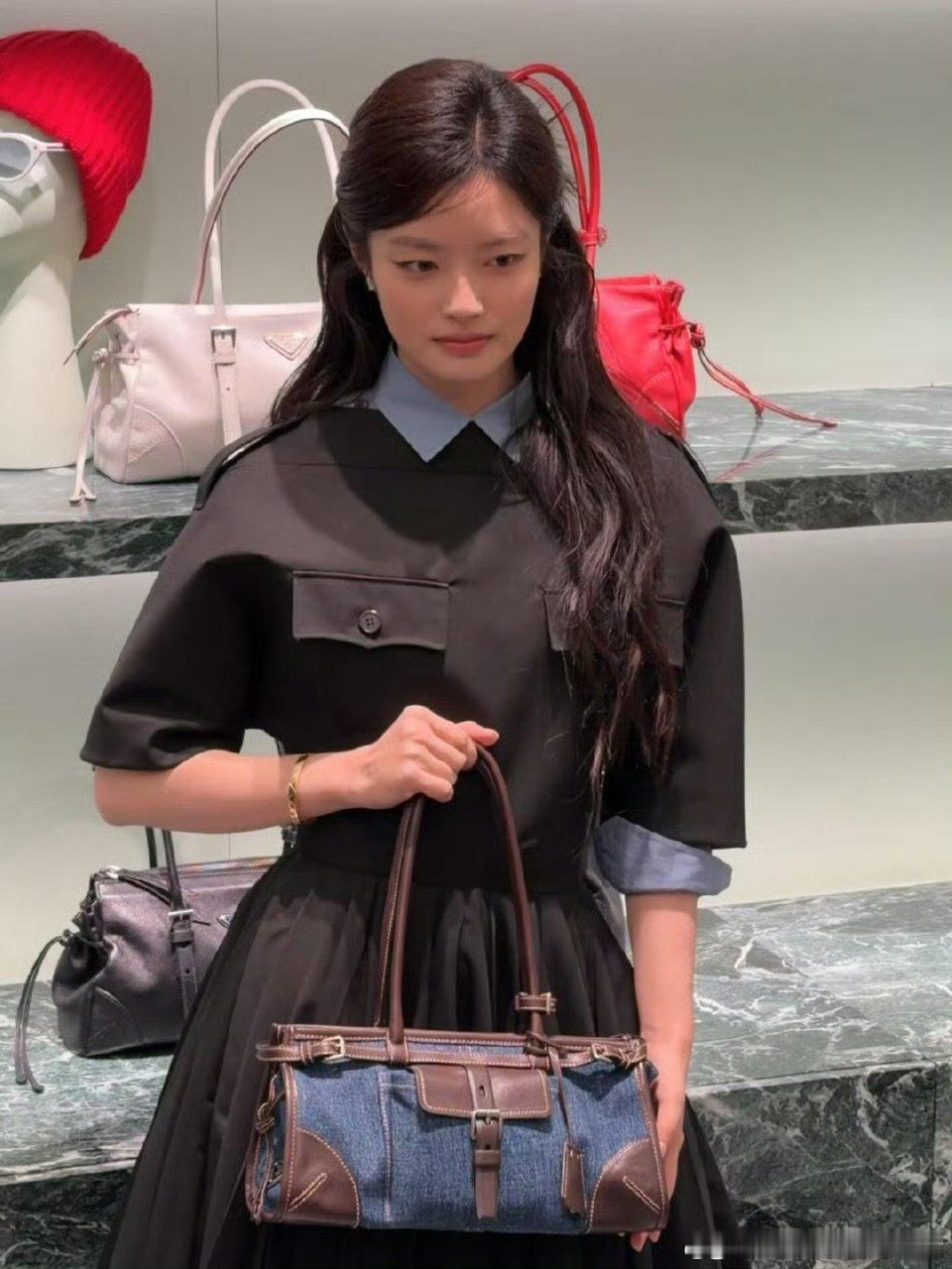 杨幂徐若晗Prada活动生图状态杨幂Prada活动生图状态 杨幂徐若晗Prada