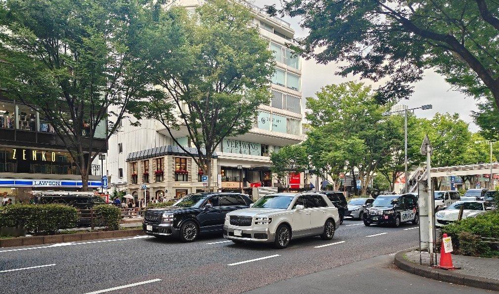 日本网友怒喷高市早苗换车 这车挺受欢迎啊，丰里南抽象汽车商业评论