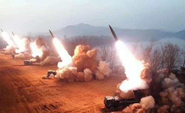 这两个大国有可能合并，外媒：又一个超级大国现身，美国霸权将陨落

很多人都知道，