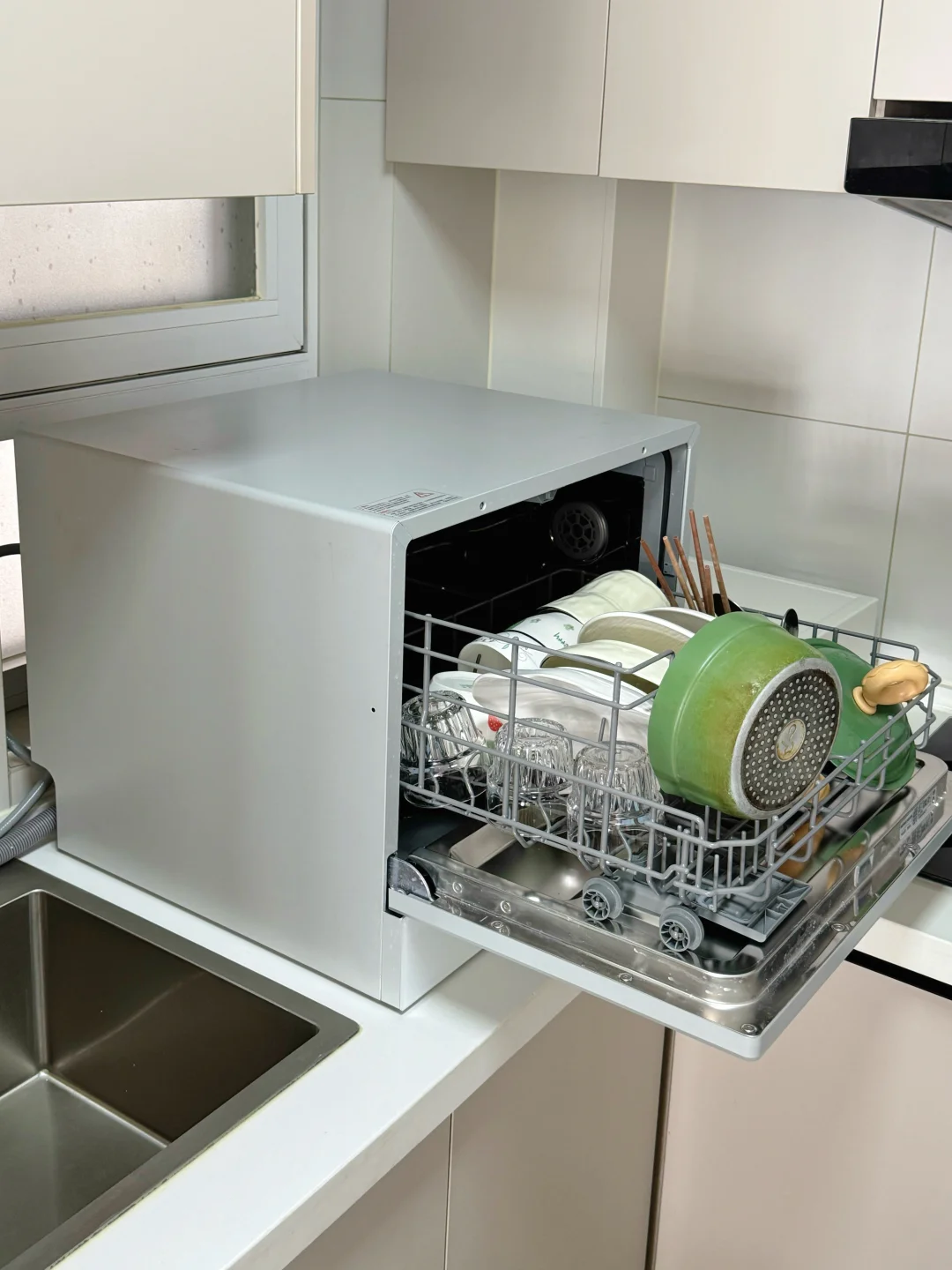 台式洗碗机劝退！不能洗锅留着干嘛？