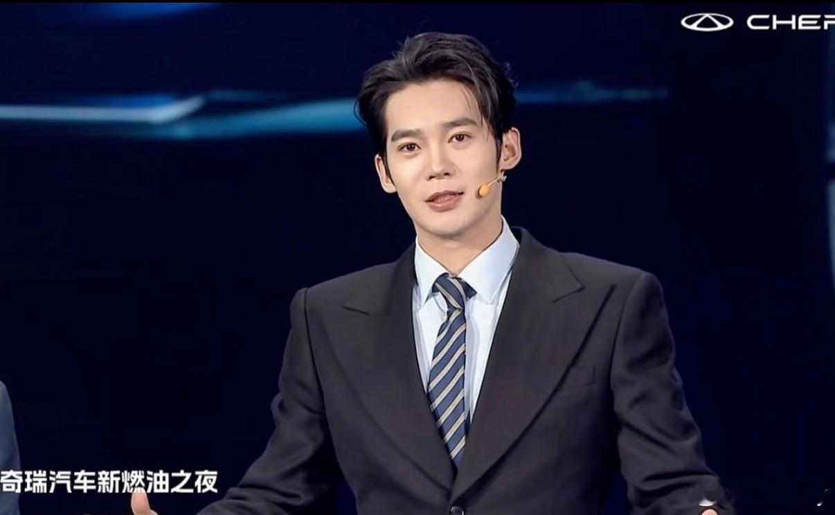 全新一代瑞虎9震撼上市 15.99万起，限时权益价14.69万起CDC悬架、82