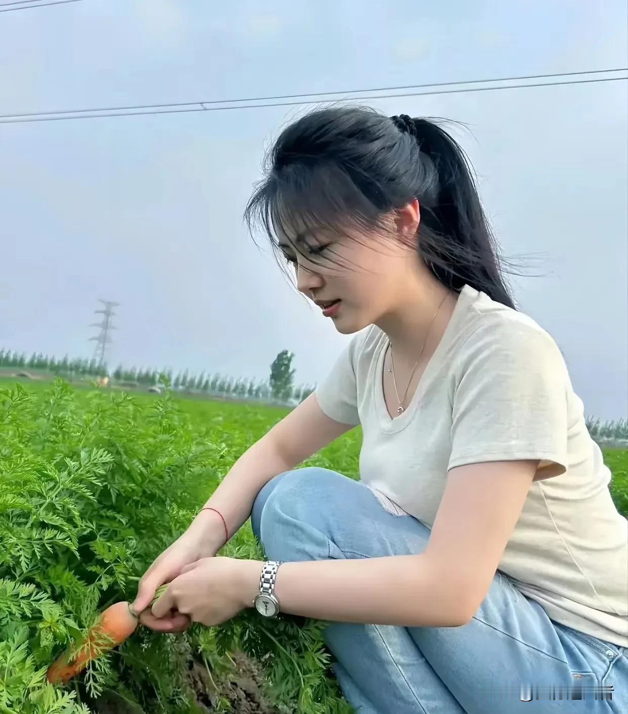 人家都说七年之痒，可还没到6年我和孩子她妈离婚了，要说不悔那肯定是假的，可是我俩