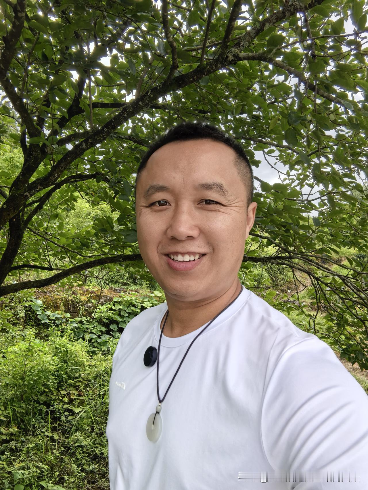 听说跨境电商独立站很赚钱，朋友花了 5000 多块钱搭建了一个独立站，半年了，一