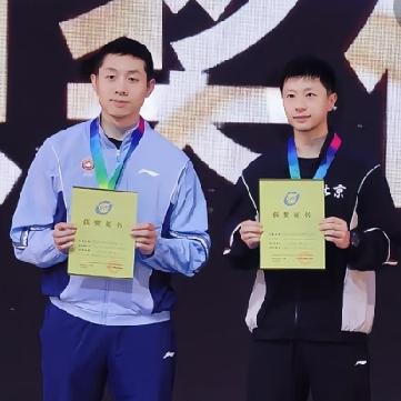 龙蟒组合承载了无数球迷的回忆，两人搭档多年，默契早已刻进骨子里。
 
虽说现在年