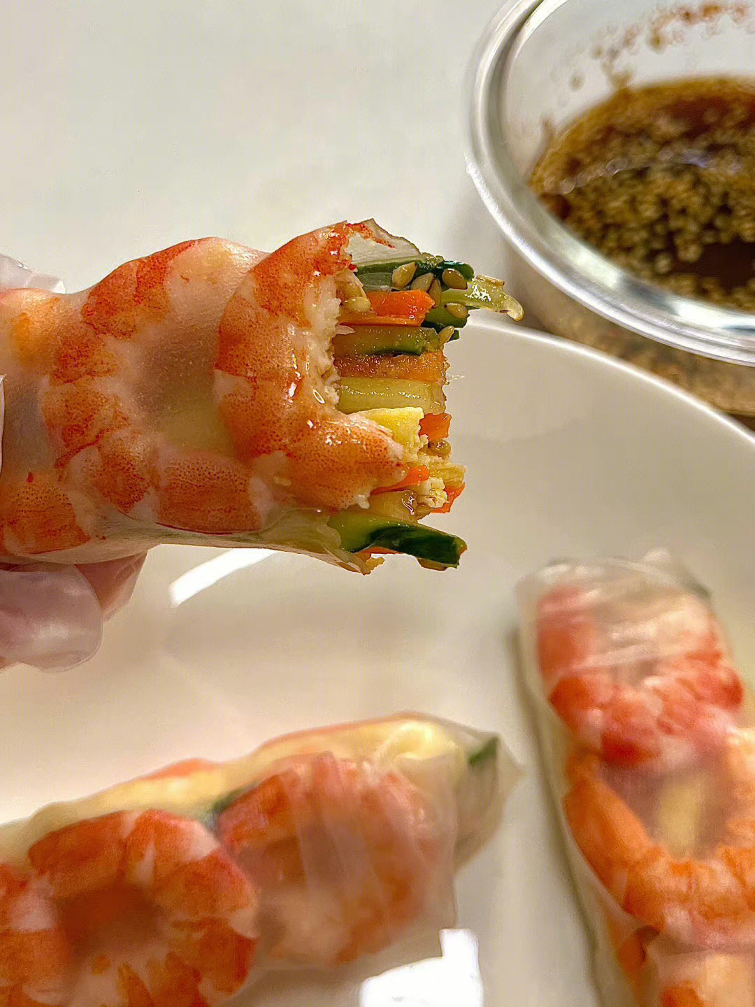 越南春卷是懒人减脂餐作弊器[干饭人]软软糯糯🥠又有一丝哽揪的外皮里面包着松脆的