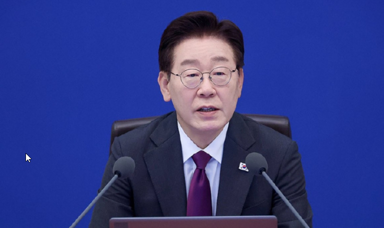 韩国队出局李在明怒了韩国总统李在明公开发文怒批：韩国队世界杯出局太荒唐，把无能之