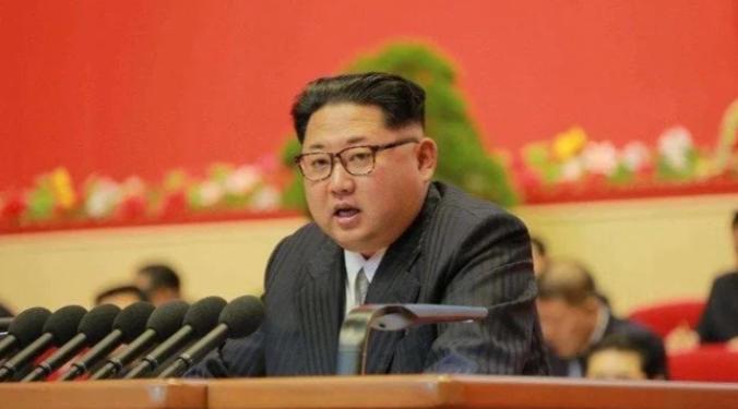 金正恩向中国发来贺电，还做出一个承诺。

据朝鲜官方通讯社朝中社 7 月 1 日
