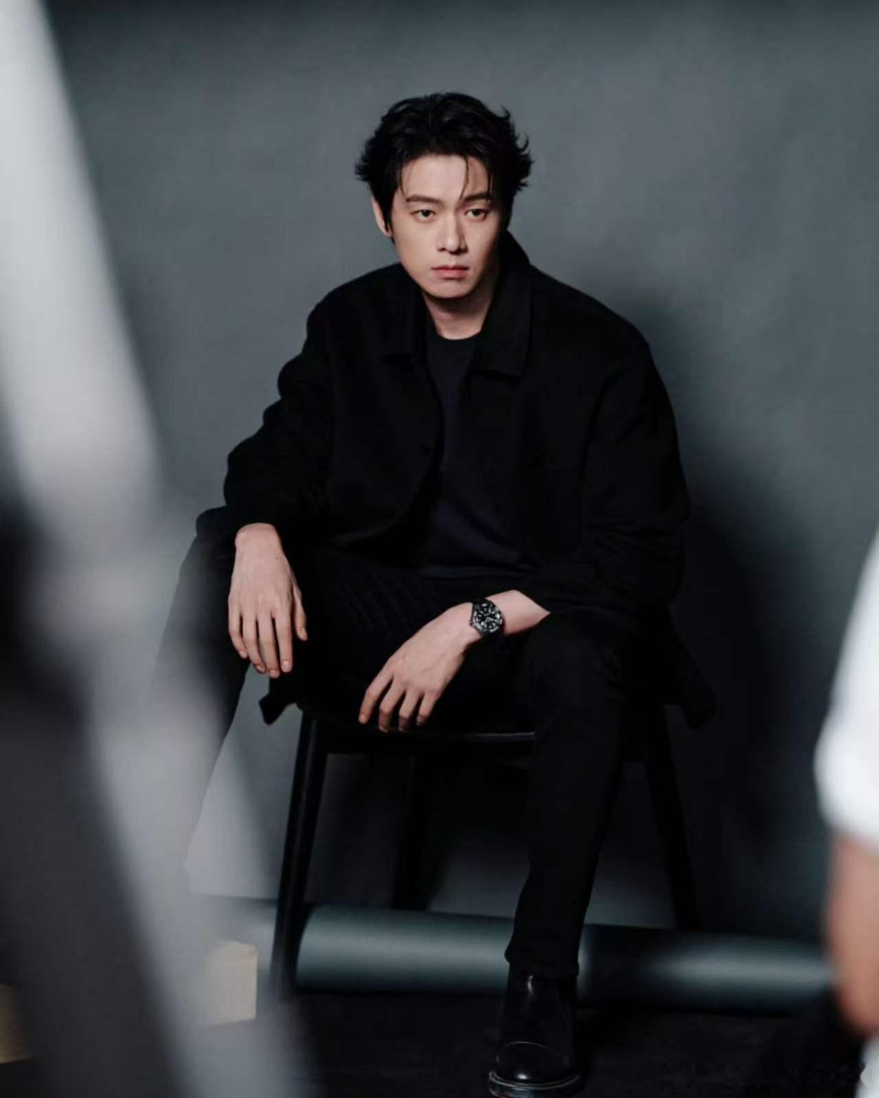 魏大勋特邀主演楚天秋魏大勋我是楚天秋 温文儒雅藏癫狂，天堂口里执棋局！魏大勋这次