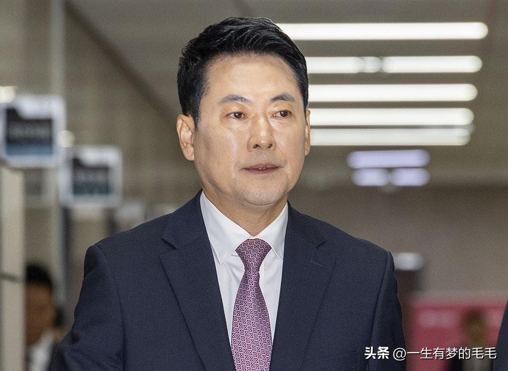 韩国国民力量党内斗彻底摊牌！张东赫祭出惩戒大招，29日两场大会迎来决战
 
6月