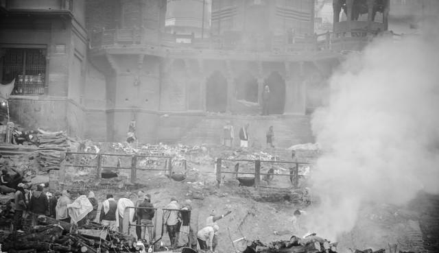 别再瞎猜三战了！专家戳破真相：人类不会灭绝，但苦日子要来了。第三次世界大战会不会