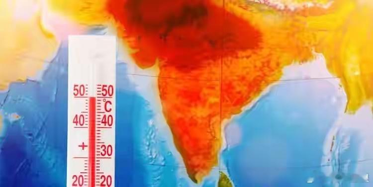 【烧烤印度】上周全球最热的100个城市里，印度占了95个，全部都在43℃以上。5