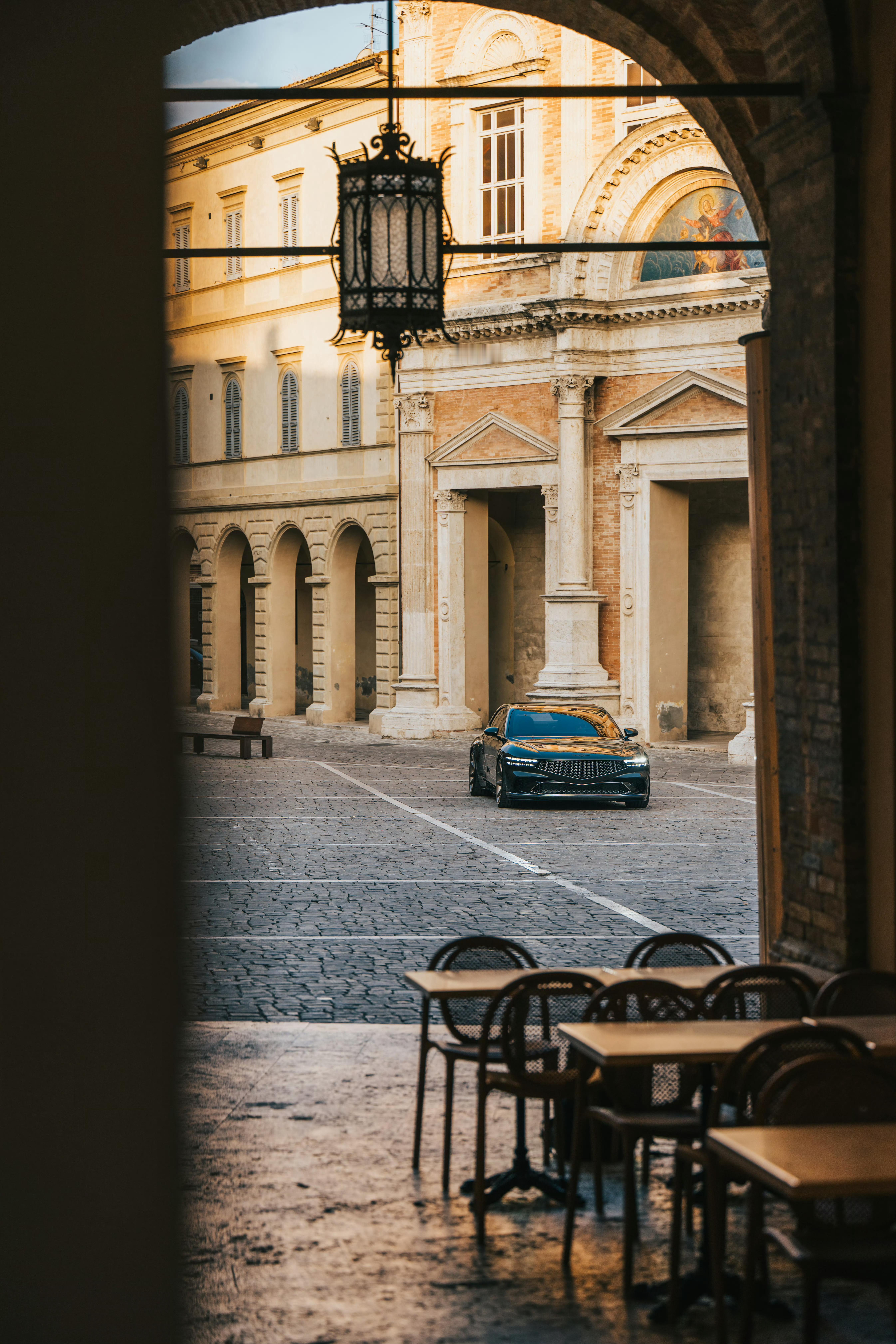 捷尼赛思 X Gran Coupe概念车