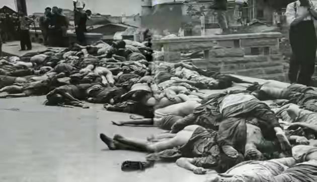 1998年，一名日本老兵临终前交出亲笔供述和老照片，揭露出，1937年南京沦陷后