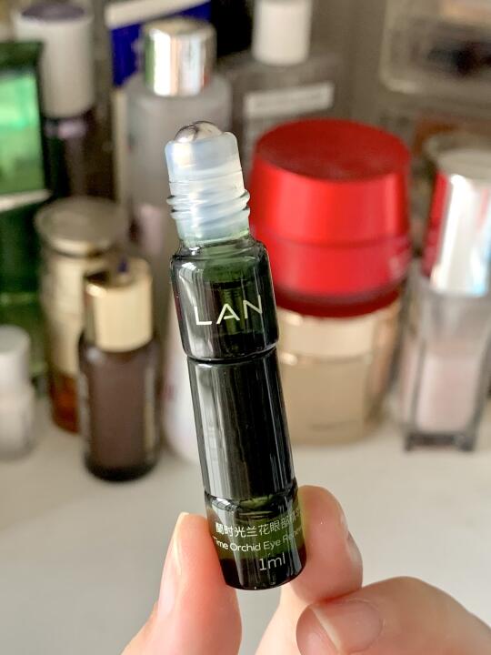 随手瞎买的小东西却秒了我所有眼霜…