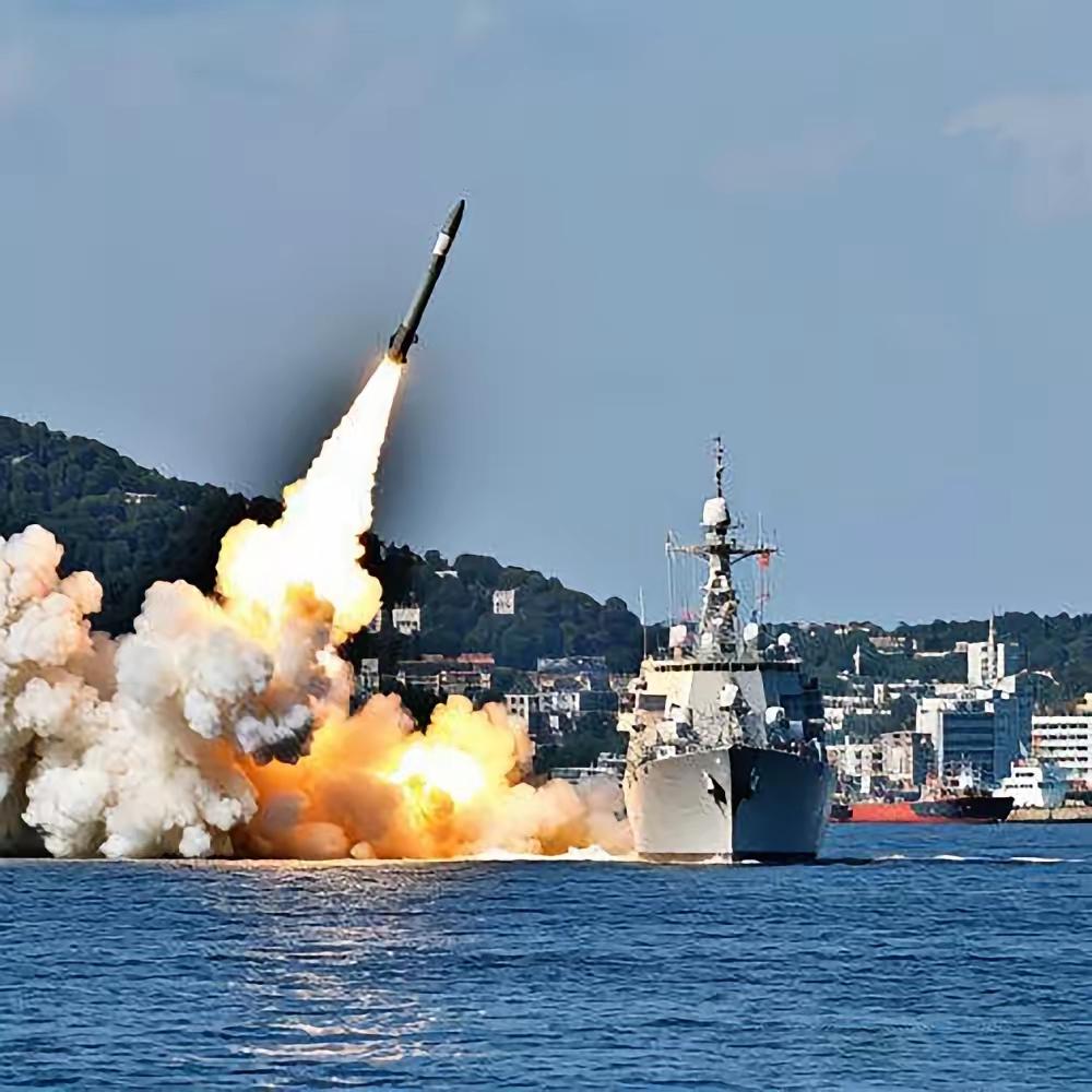 伊朗迎来一个坏消息！
8月1日，据美国CNN的消息称，特朗普已经下令对伊朗展开新