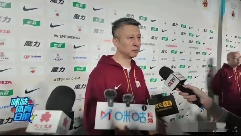 艺高人胆大，佩服老叔郭士强的魄力！杨瀚森、王俊杰、余嘉豪，一个都不用回来，11月