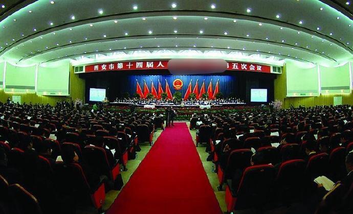 陆虎居然要在这场子开演唱会？也是难为他把这些冷门的剧场一个个搜罗起来 ​​​