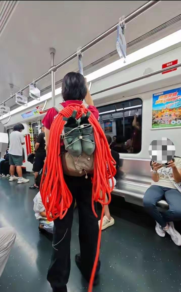 这是什么啊？长这么大头回见！