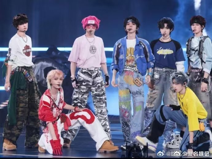 时代少年团满格欢乐准时赴约  你好星期六时代少年团活力登陆好六庄园，全员集结解锁