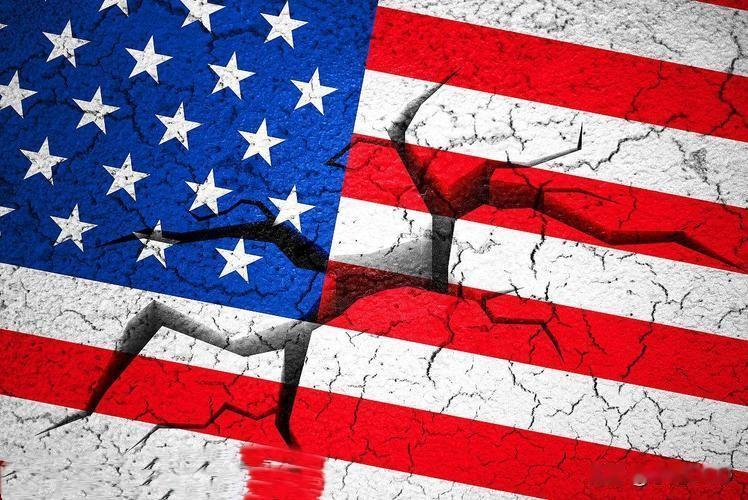 《族美者美也，非天下也》

暮色四合，哈德逊河像一条被拉长的金箔，倒映着曼哈顿最