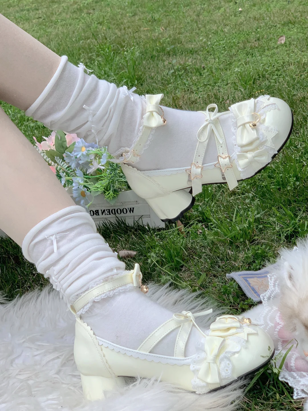 拜托 女孩子真的拒绝不了这双白色🎀