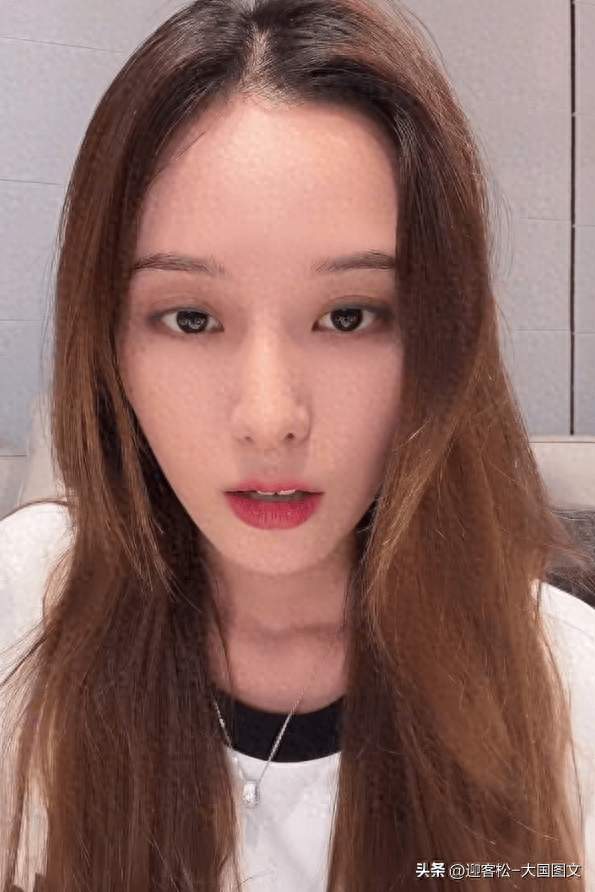 正面回应！徐艺洋直播辟谣，只有一胎且为自己亲生