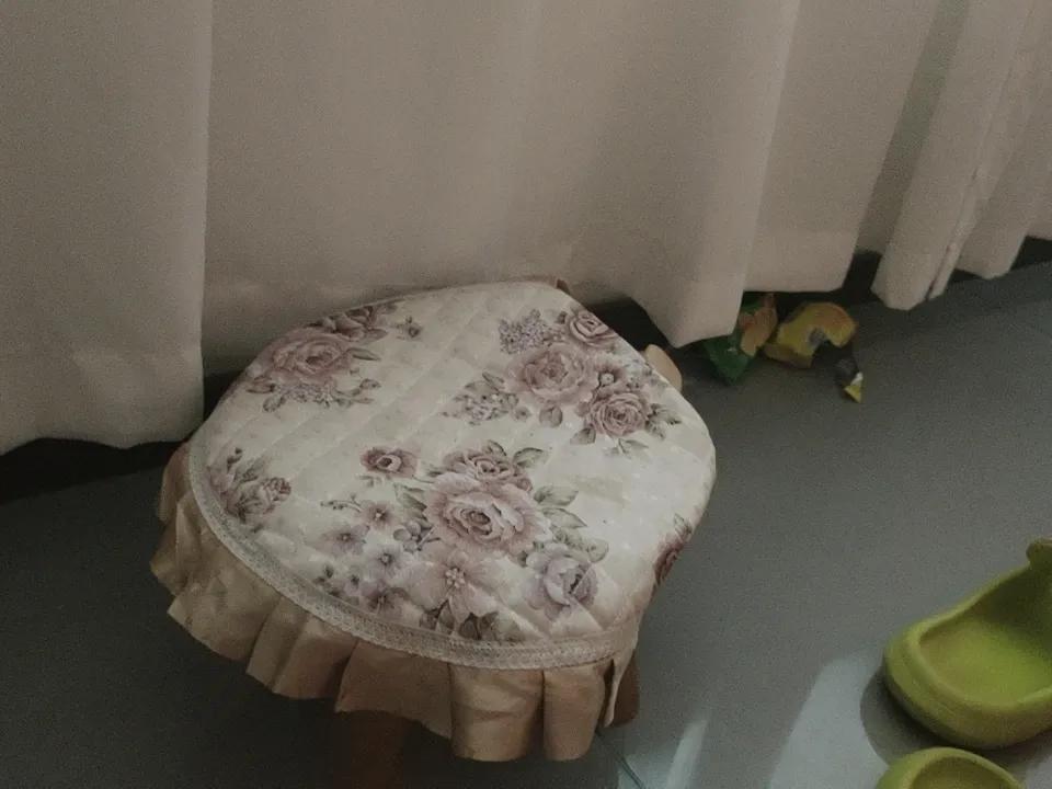 路可以回头看，不可以回头走，因为逆行负全责，故人的故字，多一画是敌人的敌，心动的