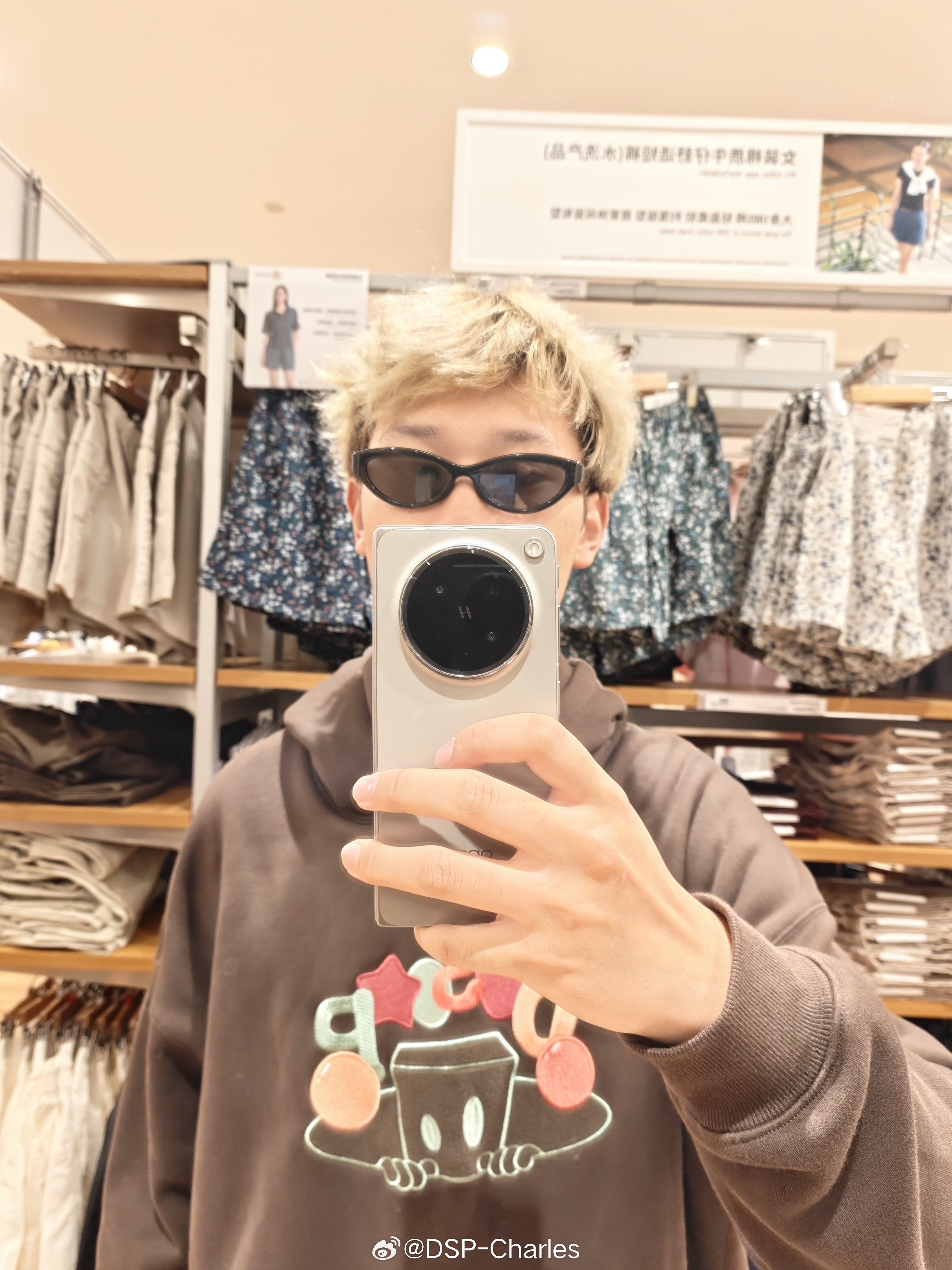 墨镜选哪个！！！ 