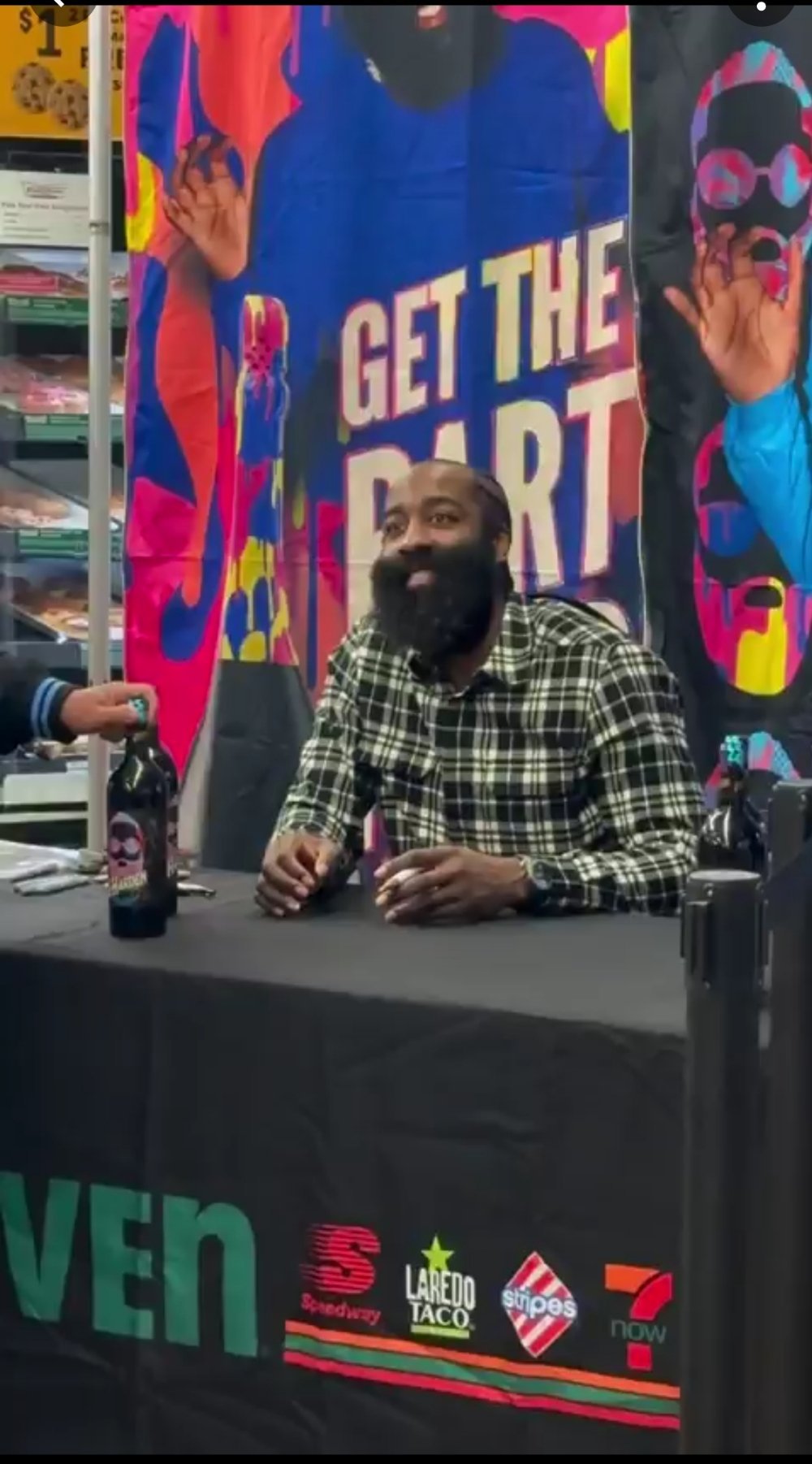 ▲职业微笑☺️✘▲卖酒恰米✔ 