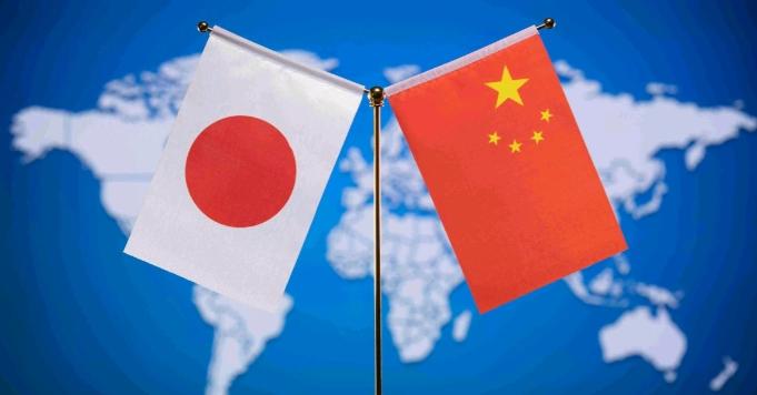 日本再次出来表态！1月8日，日本内阁官房长官木原稔在记者会上称，中国在东海日中“