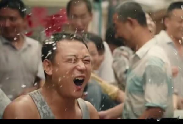 真没想到《主角》里还把西安引黑河水这件事写进了戏里，想当初在西安上学时，自己还参