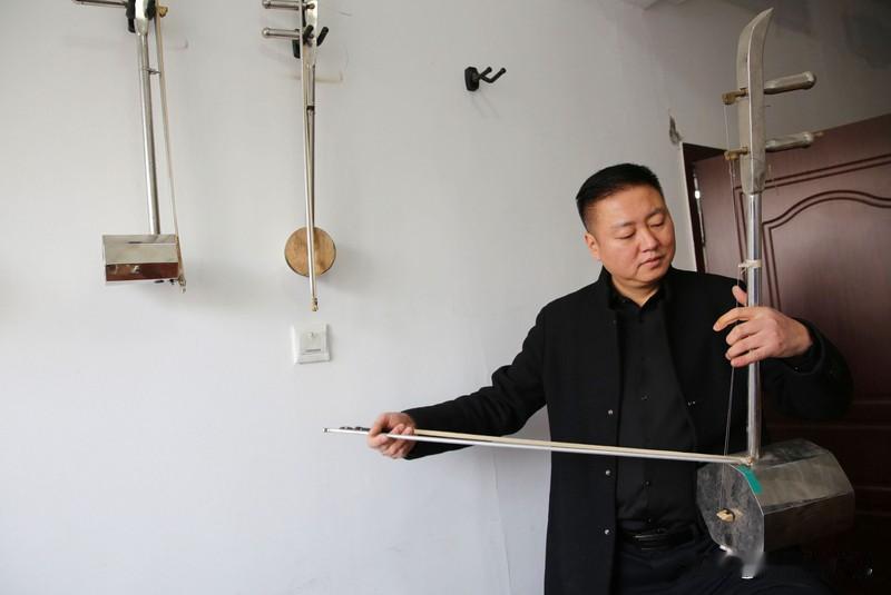 家长学乐器有个误区，那就是数量不求质。

我教学很多年，其中也遇到很多不配合的家