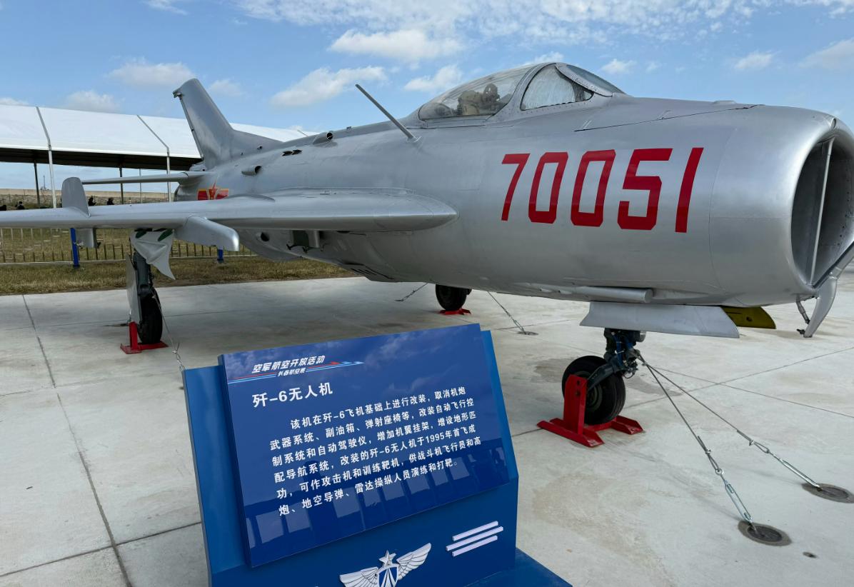 今年的长春航空展，算是把“新老装备并存”给彻底玩明白了。一方面，现役最先进的国产