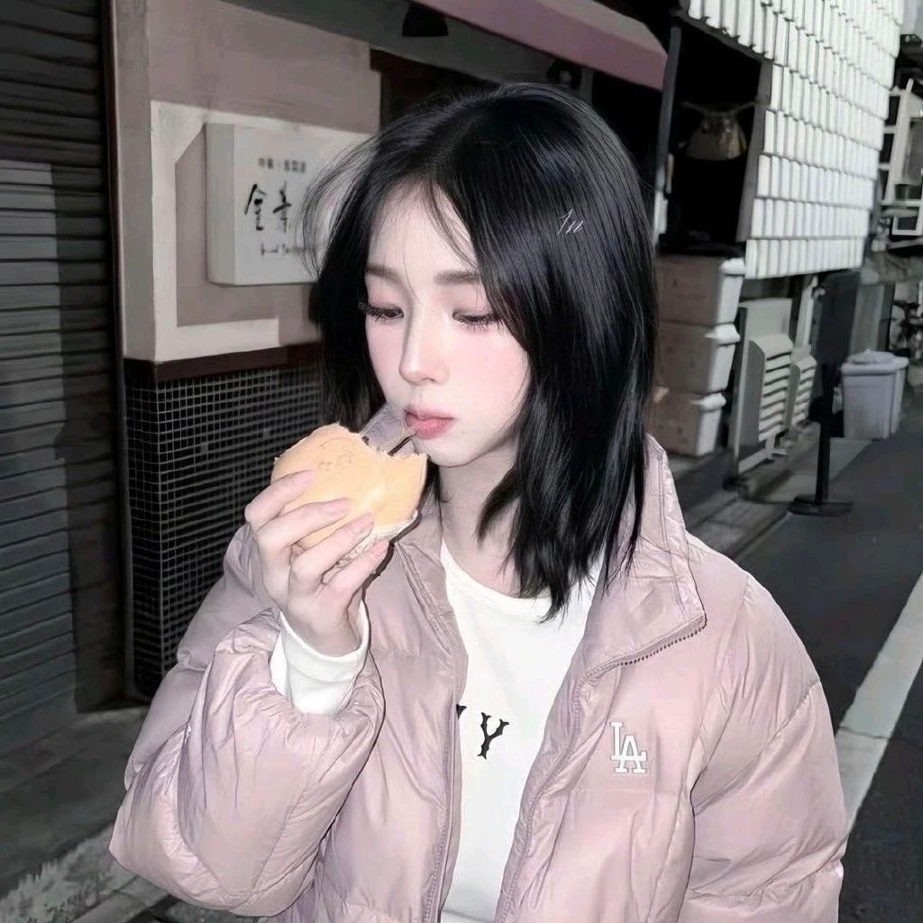 Kpop 女爱豆头像 ｜人 你暖暖的 