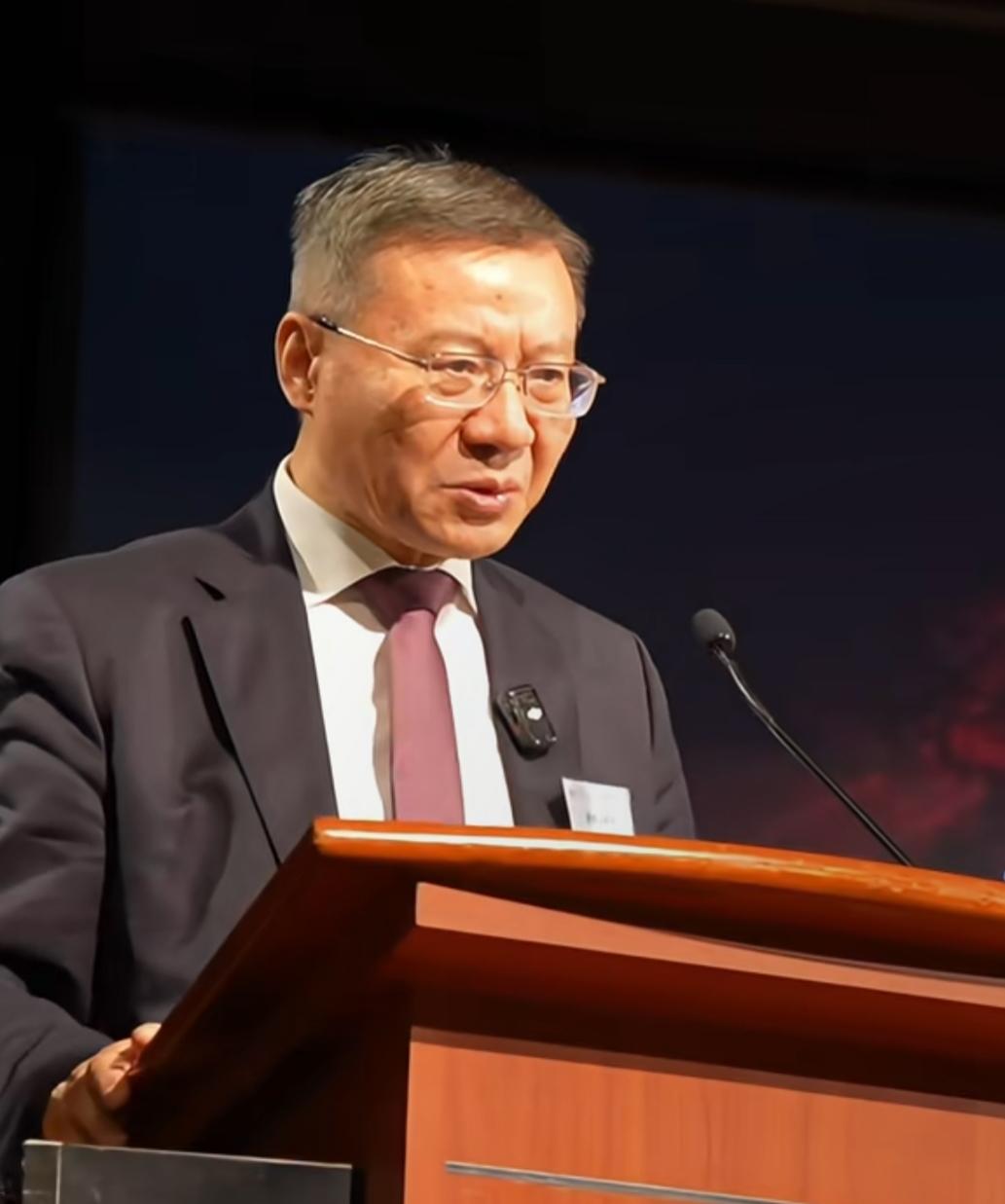 香港理工大学评价张维为教授讲座。
前不久，复旦大学张维为教授受邀在香港理工开讲。