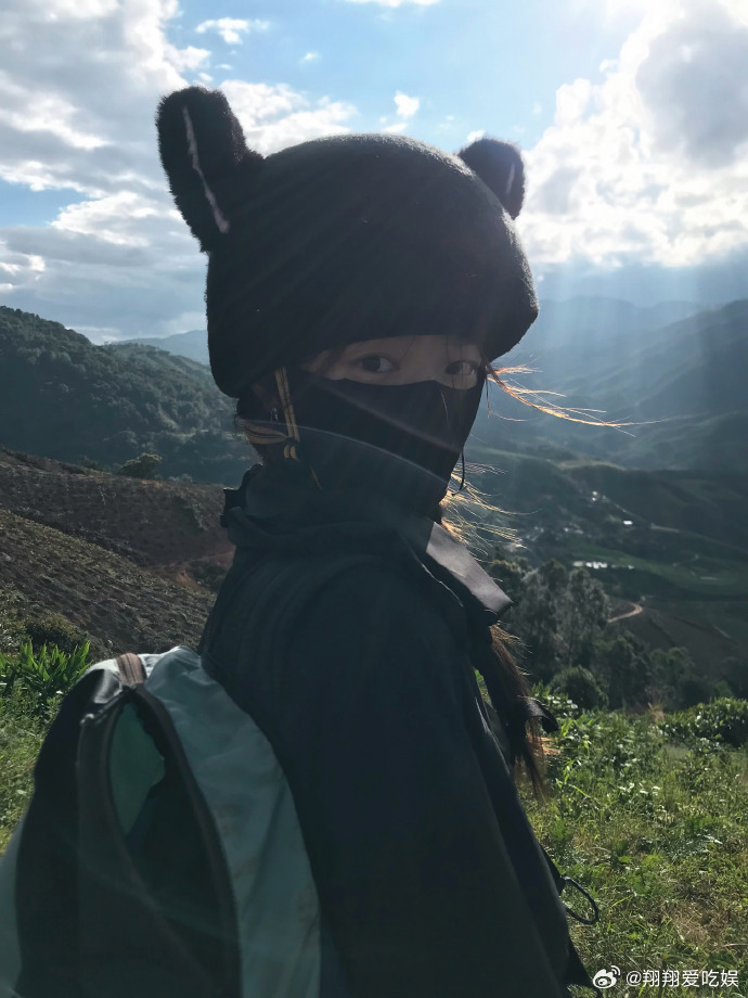 徐若晗玩滑翔伞vlog徐若晗西双版纳玩滑翔伞 负暑出逃计划圆满打卡滑翔伞，徐若晗