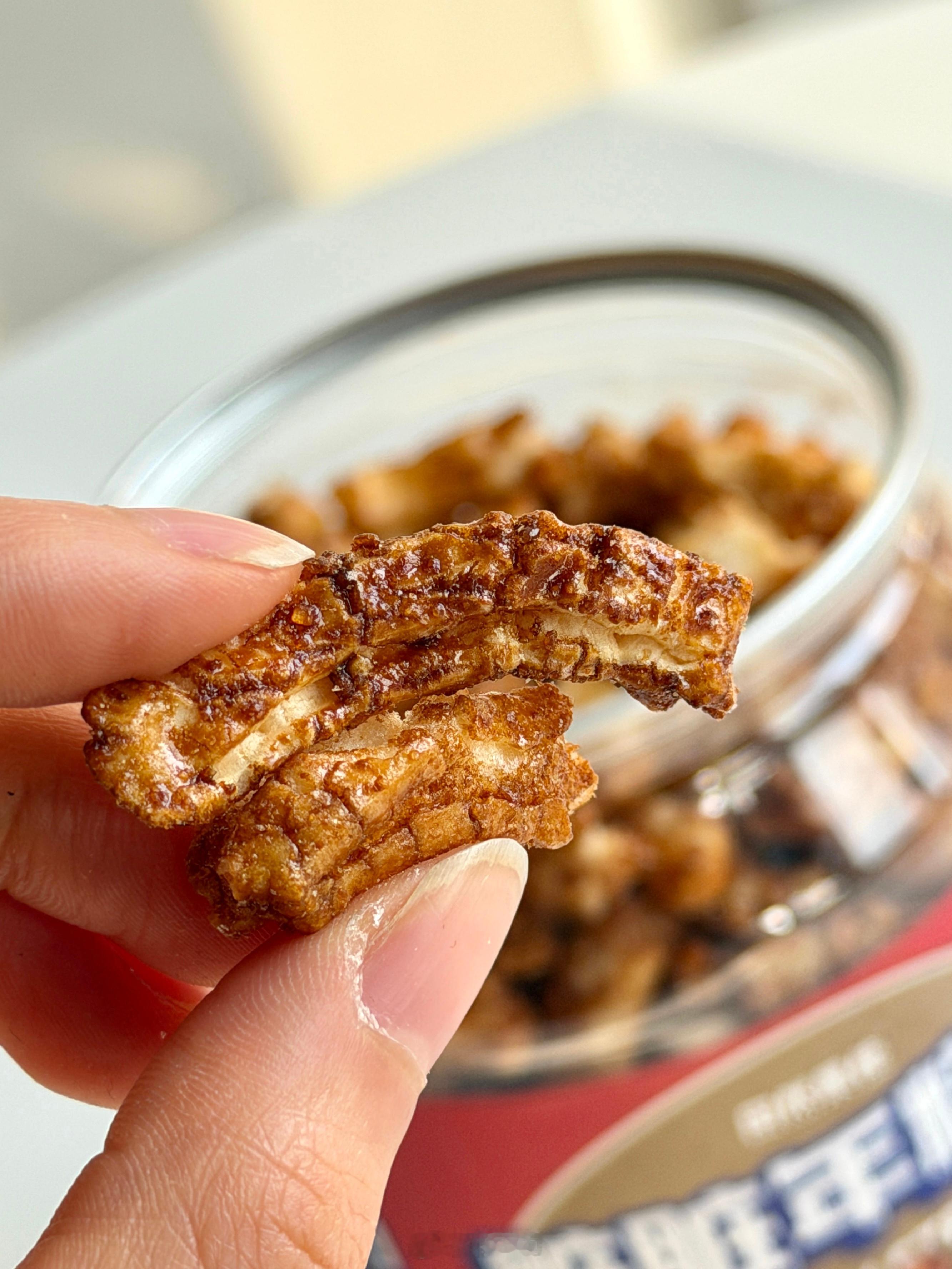 来了朋友们，开始囤年货了，ktt小零食先安排一波！临安小核桃仁/甘梅地瓜片/红糖