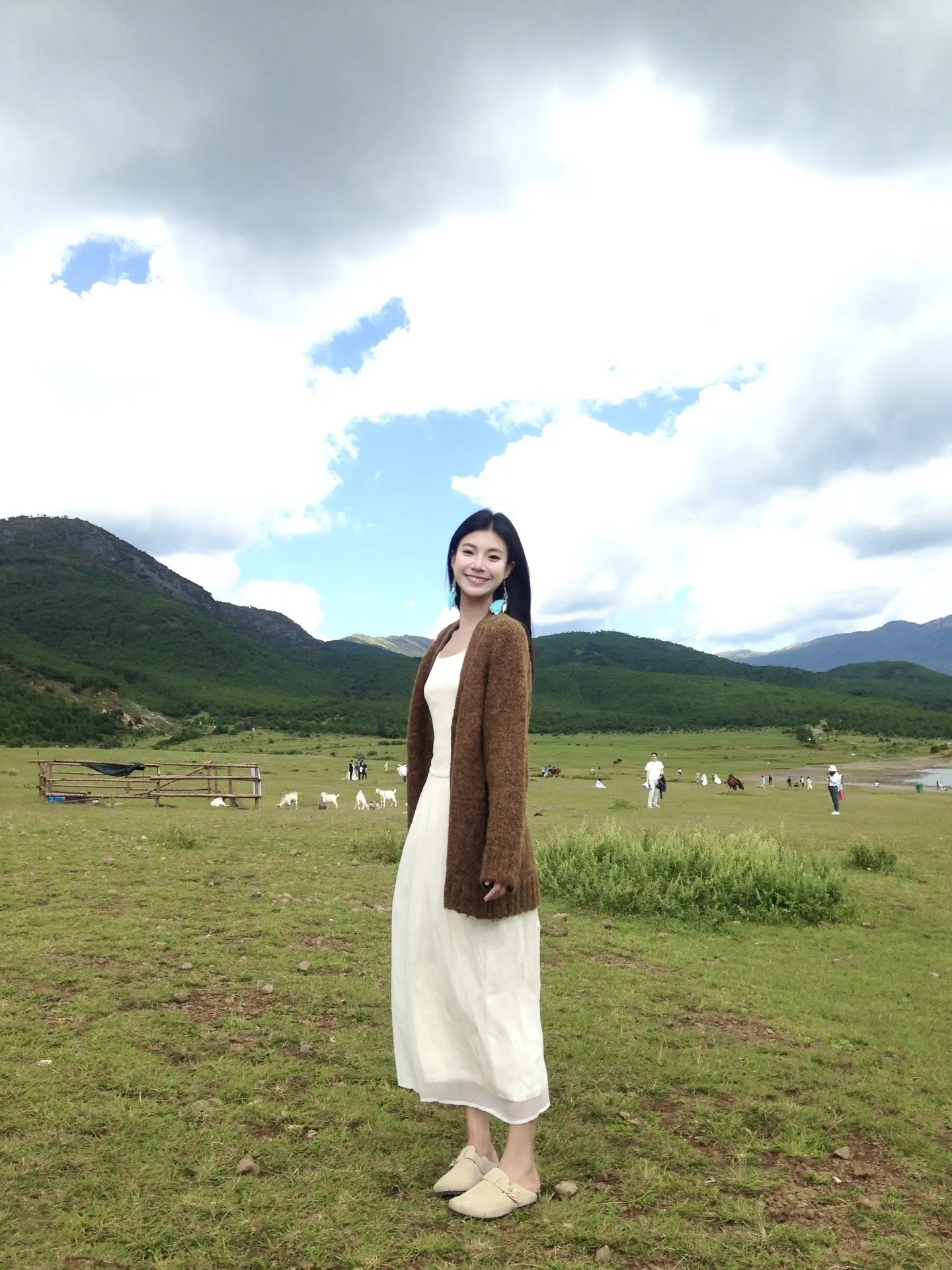 是你给了我一把伞 撑住倾盆撒落的孤单