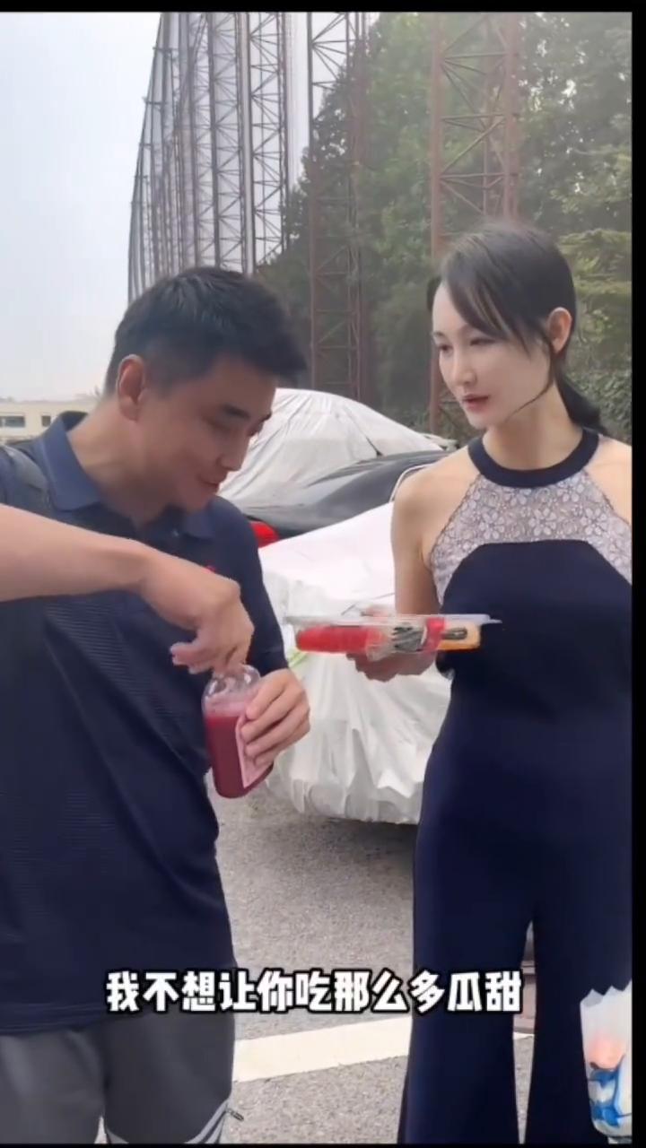买个健康的可能你不一定爱吃这三样，这三样不行吗？要是有红色的火龙果更好，但是都跟
