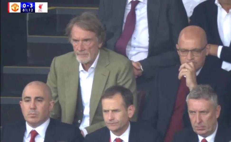 曼联引援四足怪！

    曼联引援现在有四个方向：
    一，拉德克利夫爵士