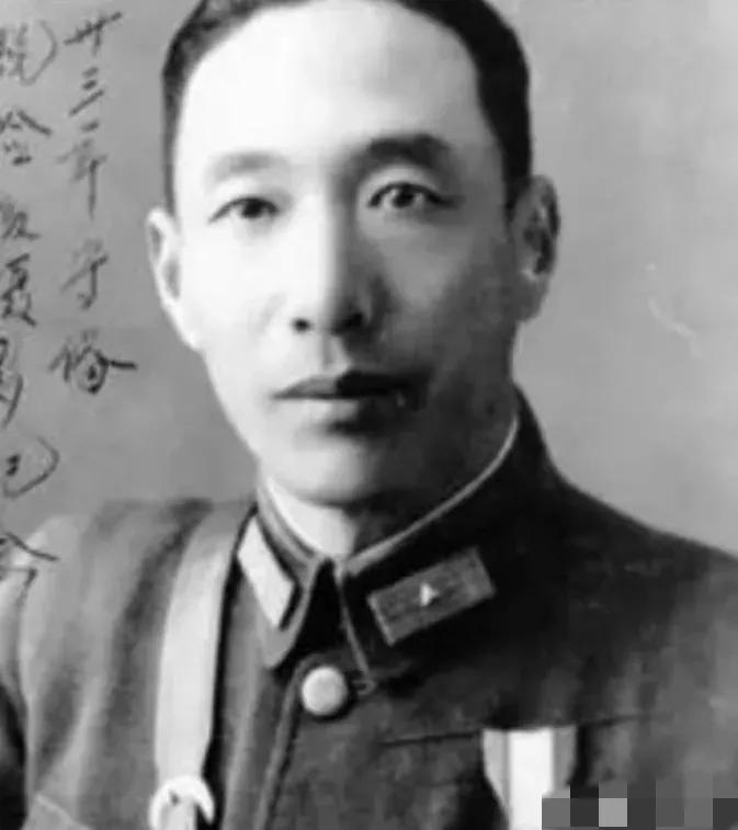 1948 年 7 月，国民党军中将周庆祥于南京以作战不利为由被枪决处死。蒋介石实