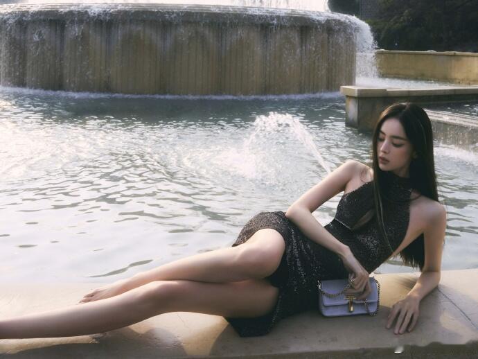 娜扎这张脸 顶美 
