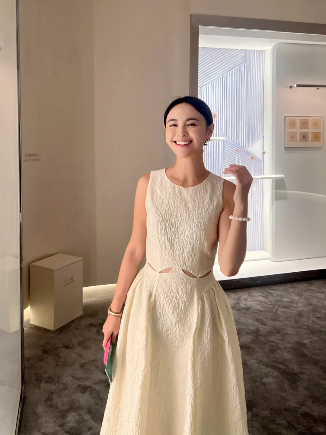 白天工地晚上珠宝展｜人生就是一场体验