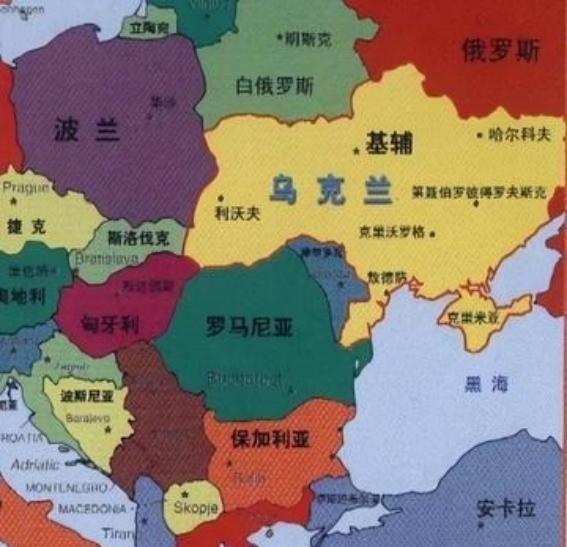 乌克兰用国家给全世界上了血淋淋的一课，仗打完了，土地丢了四分之一，人跑了一千万，