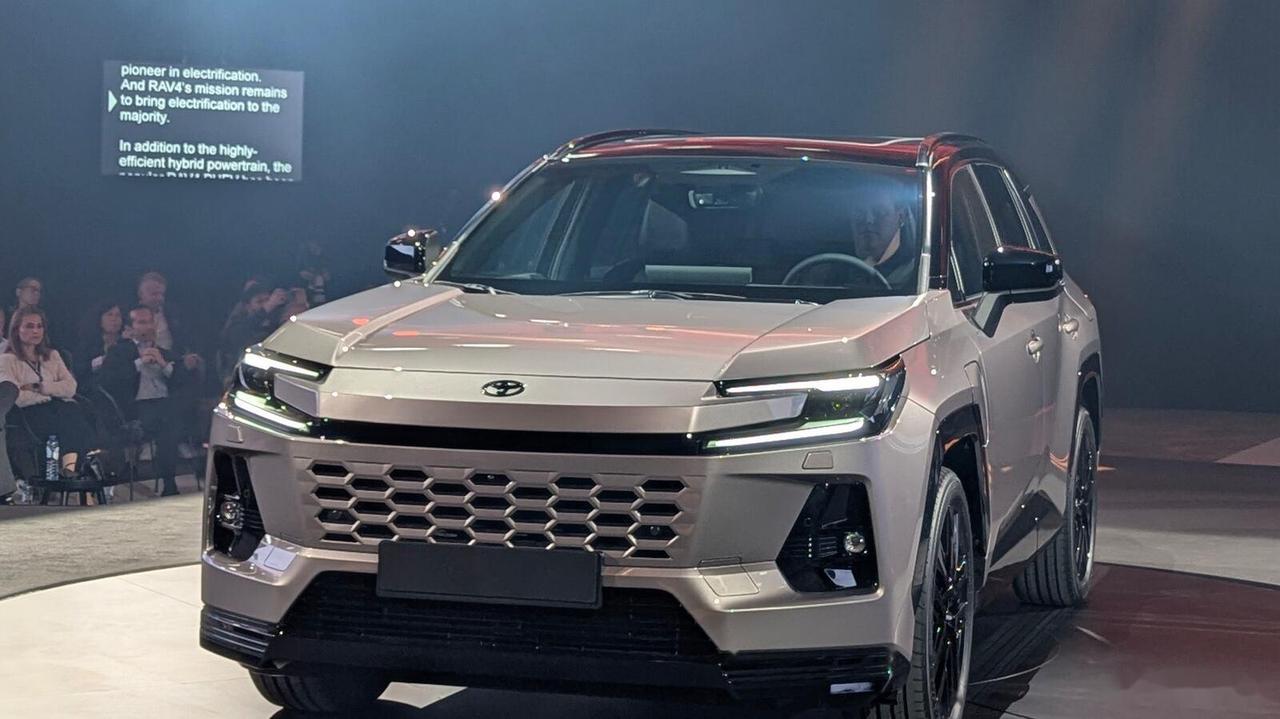 日系车企三强业绩大分化（2025财年，截至2026-03），一眼看清差异👇
 