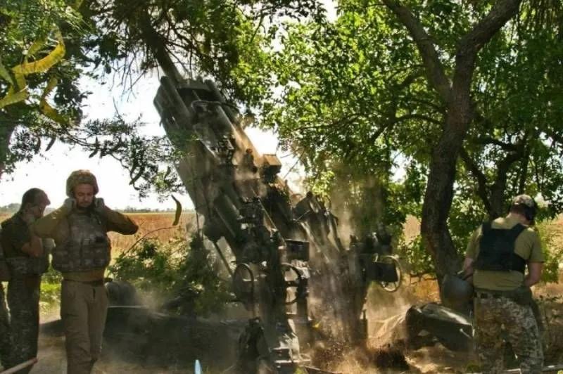 前美国上校:乌克兰军队由于缺乏战斗人员而改变了战术 自入夏以来，乌克兰武装部队不