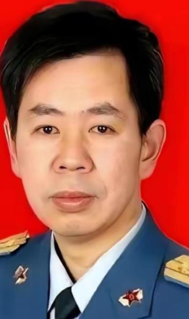 不可思议！导弹刚竖起来，还没等点火，几万公里外的屏幕上，可能一个红点就亮了“目标