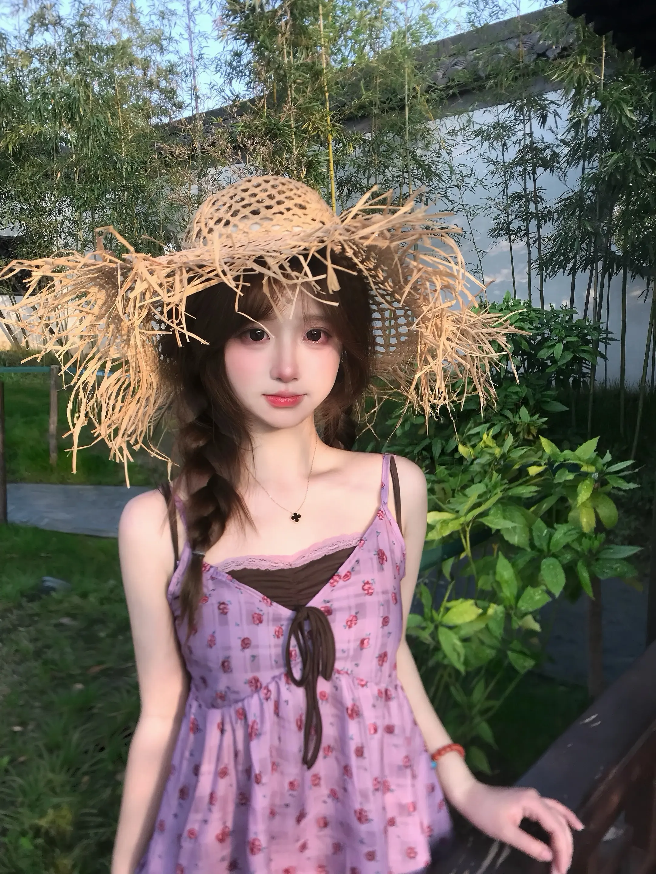 你嫣然的一笑 如含苞待放