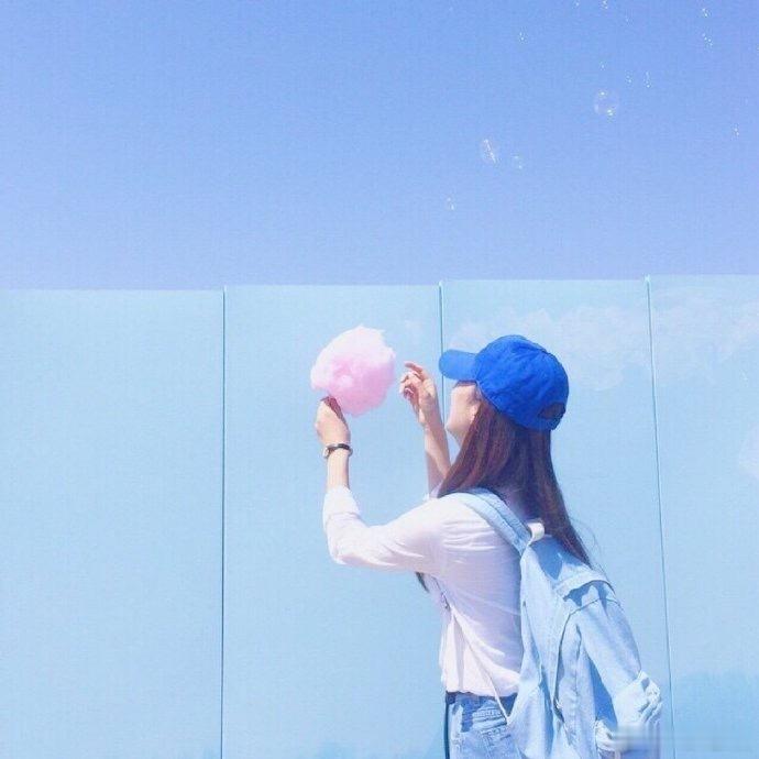 我不太主动找人谈天，我自动找的，都是我在乎的人。生活手记